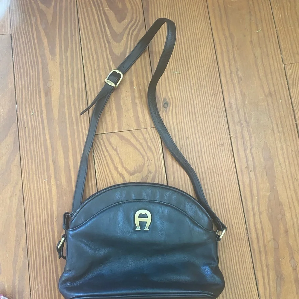 Etienne Aigner sleek black